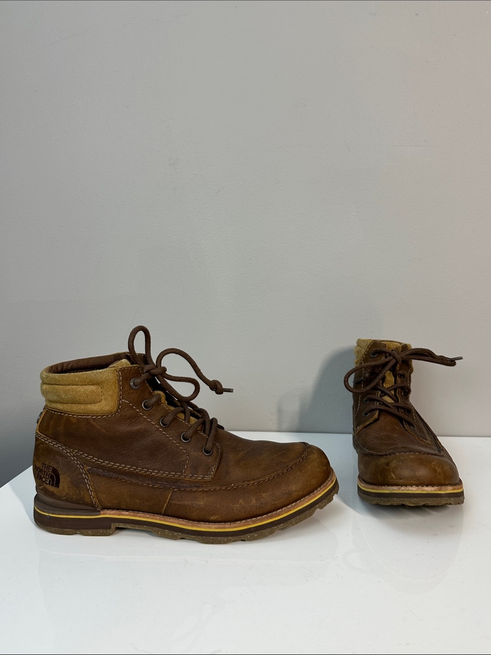 North Face Mens Brown Bridgetown Chukka Boots Size 8.5 Gorpcore Hiking Outdoor